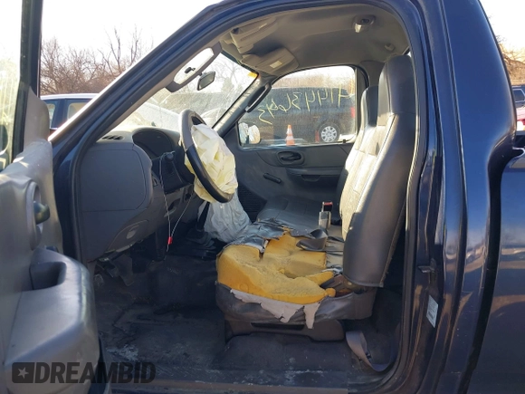 2003 Ford F-150 XL with VIN 2FTRF17283CA68062, listed as a IAAI auction lot 41443643 with 272,658 mi miles and . Bid and sale history available at DreamBid. Image 5.