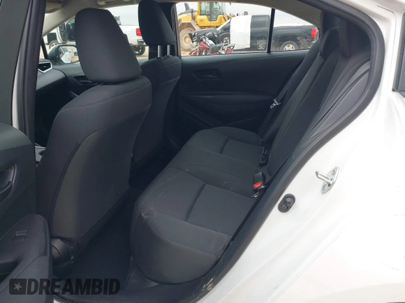 2023 Toyota Corolla LE z VIN 5YFB4MDE5PP013305, wystawiony jako IAAI lot #42344247 z przebiegiem 55 854 mil mil oraz . Historia ofert i sprzedaży dostępna na DreamBid. Obrazek 8.