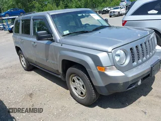 2015 Jeep Patriot Sport z VIN 1C4NJRBB7FD357909, wystawiony jako IAAI lot #42478547 z przebiegiem 141 708 mil mil oraz . Historia ofert i sprzedaży dostępna na DreamBid. Obrazek 1.