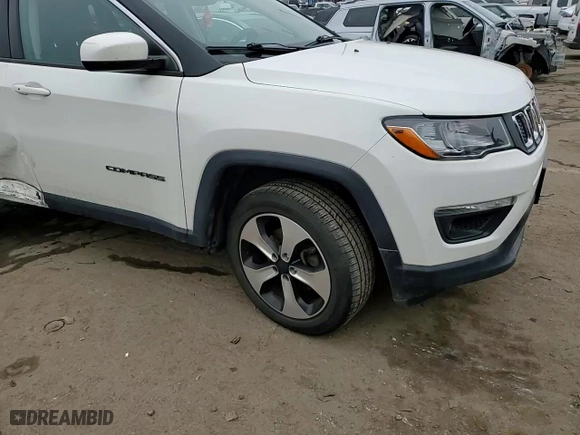 2018 Jeep Compass Latitude with VIN 3C4NJDBB6JT131947, listed as a Copart auction lot 85133784 with 72,328 mi miles and Clean Title. Bid and sale history available at carsss.com. Image 11.