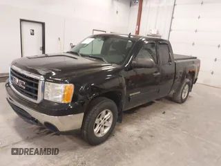 2009 GMC Sierra 1500 SLE with VIN 1GTEK29029Z297795, listed as a IAAI auction lot 41980874 with 231,268 mi miles. Bid and sale history available at carsss.com. Image 2.