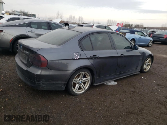 2008 BMW 3 Series 328xi z VIN WBAVC93518KZ72728, wystawiony jako Copart lot #84082564 z przebiegiem 410 050 mil mil oraz Szkoda całkowita • Salvage title. Historia ofert i sprzedaży dostępna na DreamBid. Obrazek 3.