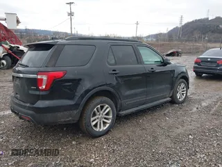 2017 Ford Explorer with VIN 1FM5K8B87HGC65207, listed as a IAAI auction lot 41570521 with 123,593 mi miles and . Bid and sale history available at DreamBid. Image 4.