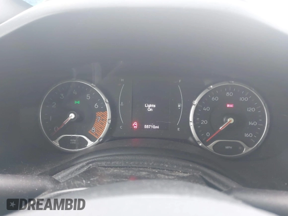2020 Jeep Renegade Latitude with VIN ZACNJBBB8LPL23446, listed as a IAAI auction lot 41536176 with 55,710 mi miles. Bid and sale history available at carsss.com. Image 7.