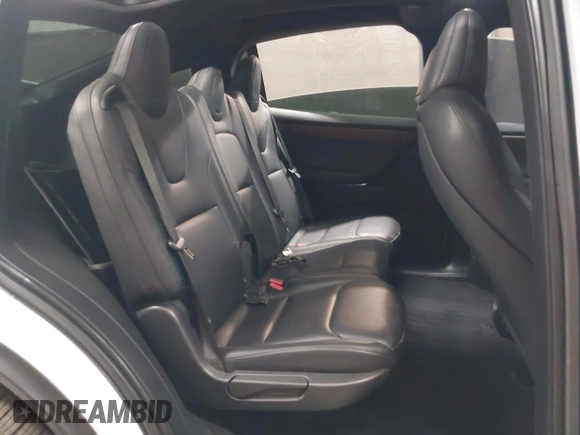 2020 Tesla Model X Long Range with VIN 5YJXCDE22LF305223, listed as a IAAI auction lot 41989862 with 48,309 mi miles. Bid and sale history available at carsss.com. Image 8.