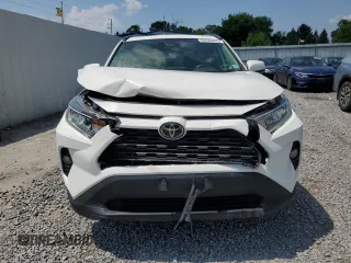 2019 Toyota RAV4 XLE с VIN JTMP1RFV1KD020434, выставлен на аукционе Copart как лот 63588865 с пробегом 61 158 миль миль и Списание • Salvage title. История ставок и продаж доступна на DreamBid. Изображение 5.