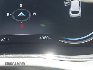 2025 Genesis GV70 2.5T z VIN 5NMMADTB0SH034672, wystawiony jako IAAI lot #42259585 z przebiegiem 4 380 mil mil oraz . Historia ofert i sprzedaży dostępna na DreamBid. Obrazek 16.