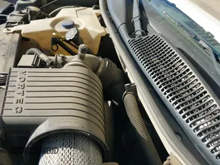2004 Chevrolet Express Cargo с VIN 1GCHG35U341241501, выставлен на аукционе IAAI как лот 41158183 с пробегом 155 983 миль миль и . История ставок и продаж доступна на DreamBid. Изображение 12.