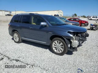2013 Toyota Highlander Limited with VIN JTEDC3EH7D2017862, listed as a Copart auction lot 48812275 with 153,983 mi miles and Salvage title. Bid and sale history available at DreamBid. Image 4.