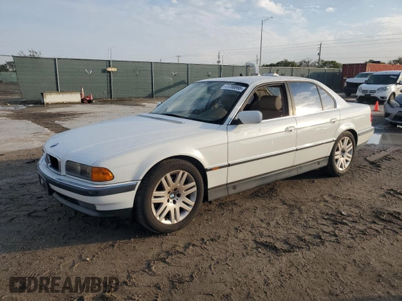 1995 BMW 7 Series 740i with VIN WBAGF6323SDH02306, listed as a Copart auction lot 41708995 with 109,902 mi miles and Clean Title. Bid and sale history available at carsss.com. Image 1.