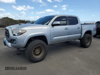 2016 Toyota Tacoma SR z VIN 3TMCZ5AN4GM023962, wystawiony jako Copart lot #46717405 z przebiegiem 52 374 mil mil oraz Szkoda całkowita • Salvage title. Historia ofert i sprzedaży dostępna na DreamBid. Obrazek 1.
