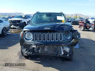 2017 Jeep Renegade Latitude z VIN ZACCJBBB6HPG55080, wystawiony jako IAAI lot #42179742 z przebiegiem 59 620 mil mil oraz . Historia ofert i sprzedaży dostępna na DreamBid. Obrazek 12.