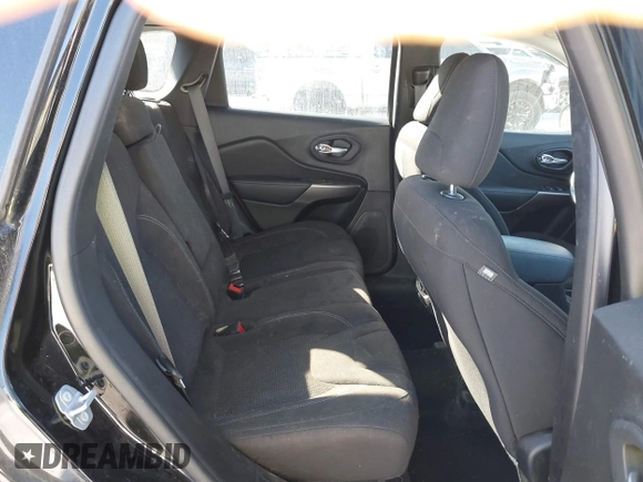 2021 Jeep Cherokee Latitude with VIN 1C4PJLCB4MD227099, listed as a IAAI auction lot 41844362 with 34,937 mi miles and . Bid and sale history available at DreamBid. Image 8.