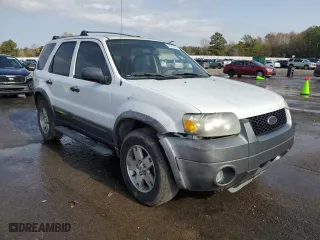 2005 Ford Escape XLT with VIN 1FMYU03165KB30111, listed as a Copart auction lot 46532875 with 155,544 mi miles and Salvage Title. Bid and sale history available at carsss.com. Image 4.