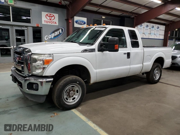 2013 Ford F-250 XL with VIN 1FT7X2B63DEA28620, listed as a Copart auction lot 82538854 with 266,804 mi miles and Clean Title. Bid and sale history available at DreamBid. Image 1.