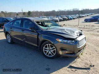 2015 Ford Fusion SE with VIN 3FA6P0H71FR235514, listed as a IAAI auction lot 41633776 with 197,828 mi miles. Bid and sale history available at carsss.com. Image 1.