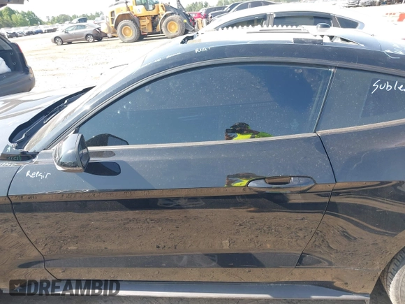 2020 Ford Mustang EcoBoost с VIN 1FA6P8TH8L5118039, выставлен на аукционе IAAI как лот 42308212 с пробегом 48 057 миль миль и . История ставок и продаж доступна на DreamBid. Изображение 15.