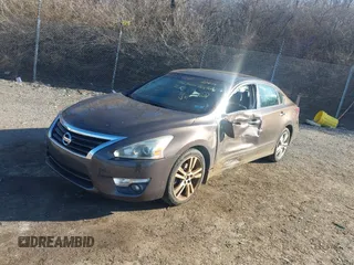 2015 Nissan Altima SL z VIN 1N4BL3AP6FC204134, wystawiony jako IAAI lot #41752752 z przebiegiem 138 754 mil mil oraz . Historia ofert i sprzedaży dostępna na DreamBid. Obrazek 19.