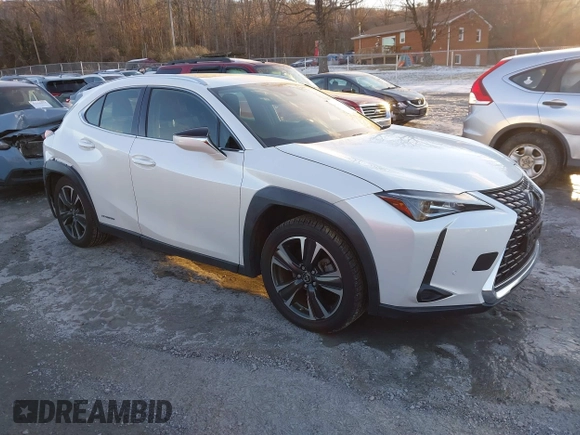 2019 Lexus UX with VIN JTHU9JBH3K2014755, listed as a IAAI auction lot 41320738 with 47,867 mi miles. Bid and sale history available at carsss.com. Image 1.