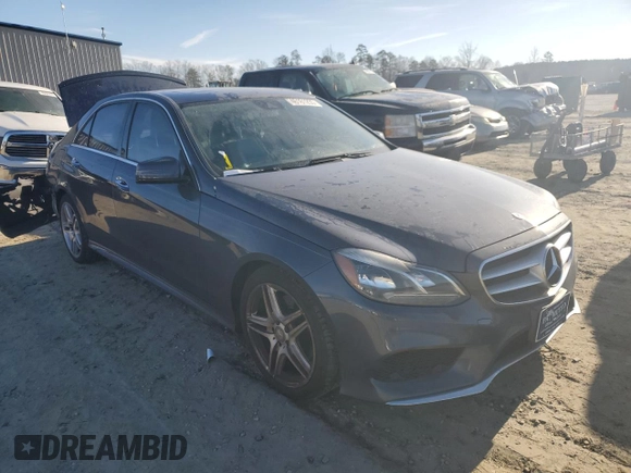 2014 Mercedes-Benz E-Class E 350 Luxury with VIN WDDHF8JB7EA871341, listed as a Copart auction lot 46181255 with 163,762 mi miles and Clean Title. Bid and sale history available at carsss.com. Image 4.