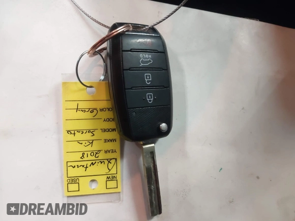 2018 Kia Sorento LX with VIN 5XYPG4A58JG363749, listed as a IAAI auction lot 42109662 with 109,667 mi miles and . Bid and sale history available at DreamBid. Image 11.