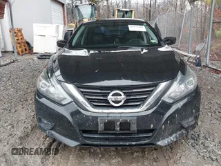 2018 Nissan Altima 2.5 S with VIN 1N4AL3AP6JC154985, listed as a IAAI auction lot 41576444 with 129,665 mi miles. Bid and sale history available at carsss.com. Image 13.