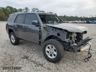 2019 Toyota 4Runner SR5 with VIN JTEZU5JR1K5194660, listed as a Copart auction lot 82414564 with 75,069 mi miles and Clean Title. Bid and sale history available at carsss.com. Image 4.