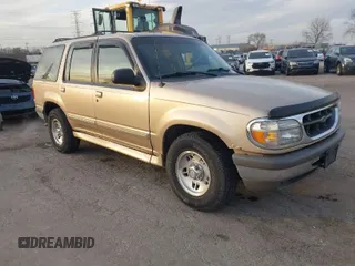 1996 Ford Explorer XL z VIN 1FMDU34X4TUD79706, wystawiony jako IAAI lot #41105853 z przebiegiem 152 175 mil mil oraz . Historia ofert i sprzedaży dostępna na DreamBid. Obrazek 1.