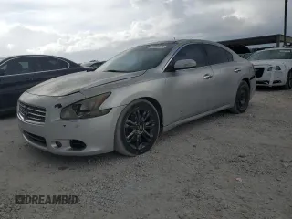 2010 Nissan Maxima S z VIN 1N4AA5AP9AC871866, wystawiony jako Copart lot #55569575 z przebiegiem 150 689 mil mil oraz Szkoda całkowita • Salvage title. Historia ofert i sprzedaży dostępna na DreamBid. Obrazek 1.