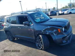 2021 Jeep Renegade Latitude z VIN ZACNJDBB2MPM79995, wystawiony jako IAAI lot #42009880 z przebiegiem 62 038 mil mil oraz . Historia ofert i sprzedaży dostępna na DreamBid. Obrazek 13.