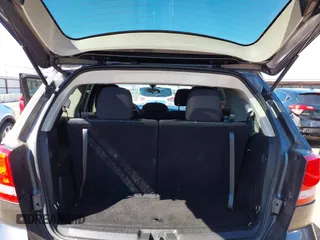 2014 Dodge Journey SXT with VIN 3C4PDCBG6ET192288, listed as a IAAI auction lot 41787594 with 132,973 mi miles. Bid and sale history available at carsss.com. Image 18.