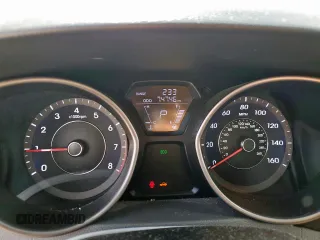 2013 Hyundai Elantra GLS z VIN 5NPDH4AE4DH292871, wystawiony jako Copart lot #58271825 z przebiegiem 74 746 mil mil oraz Szkody całkowita. Historia ofert i sprzedaży dostępna na DreamBid. Obrazek 9.