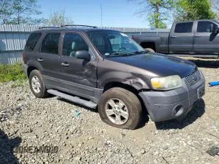 2006 Ford Escape XLT с VIN 1FMCU93106KC50549, выставлен на аукционе Copart как лот 54784475 с пробегом 158 211 миль миль и Списание • Salvage title. История ставок и продаж доступна на DreamBid. Изображение 4.