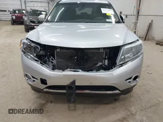 2016 Nissan Pathfinder SV with VIN 5N1AR2MM7GC651472, listed as a IAAI auction lot 42319848 with 135,549 mi miles and . Bid and sale history available at DreamBid. Image 12.
