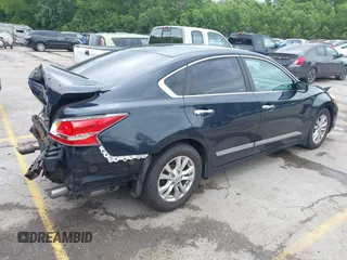 2015 Nissan Altima SL z VIN 1N4AL3AP1FC152049, wystawiony jako IAAI lot #42313307 z przebiegiem 218 597 mil mil oraz . Historia ofert i sprzedaży dostępna na DreamBid. Obrazek 4.