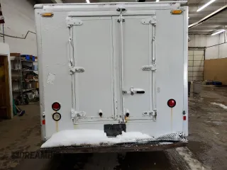 2014 Ford Econoline Commercial with VIN 1FDXE4FS2EDA11562, listed as a Copart auction lot 47995935 with 195,900 mi miles and Clean Title. Bid and sale history available at carsss.com. Image 6.