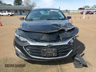 2020 Chevrolet Malibu RS with VIN 1G1ZG5ST9LF123720, listed as a Copart auction lot 49357305 with 38,296 mi miles and Salvage Title. Bid and sale history available at DreamBid. Image 5.