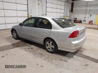 2005 Honda Civic EX with VIN 2HGES26755H520392, listed as a IAAI auction lot 41959716 with 221,275 mi miles and . Bid and sale history available at carsss.com. Image 3.