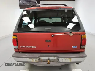 1997 Ford Explorer XLT z VIN 1FMDU35P6VUC58385, wystawiony jako Copart lot #65757615 z przebiegiem 226 351 mil mil oraz Czysty tytuł • Clean title. Historia ofert i sprzedaży dostępna na DreamBid. Obrazek 6.