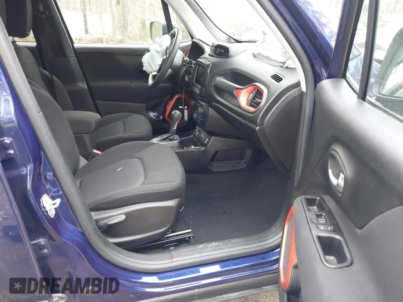 2021 Jeep Renegade Upland with VIN ZACNJDAB3MPM38275, listed as a IAAI auction lot 41722676 with 45,326 mi miles and . Bid and sale history available at DreamBid. Image 5.