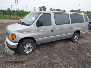 2003 Ford Econoline Passenger XL with VIN 1FBSS31L33HB64088, listed as a IAAI auction lot 42479333 with 189,428 mi miles and . Bid and sale history available at DreamBid. Image 2.