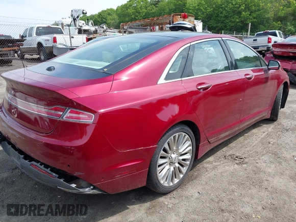 2013 Lincoln MKZ with VIN 3LN6L2J98DR808138, listed as a IAAI auction lot 42342192 with 89,632 mi miles and . Bid and sale history available at DreamBid. Image 4.
