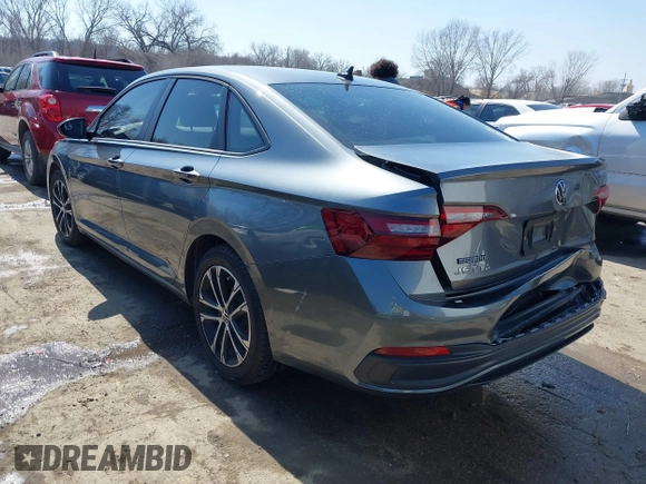 2022 Volkswagen Jetta Sport with VIN 3VWBM7BU6NM017084, listed as a IAAI auction lot 41784555 with 60,364 mi miles and . Bid and sale history available at DreamBid. Image 3.