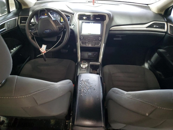 2019 Ford Fusion Hybrid SE with VIN 3FA6P0LU3KR121568, listed as a Copart auction lot 49860905 with 115,220 mi miles and Salvage Title. Bid and sale history available at carsss.com. Image 8.