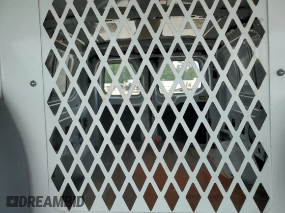 2016 Ford Transit Cargo с VIN 1FTYE1ZM9GKA40186, выставлен на аукционе Copart как лот 60616615 с пробегом 157 411 миль миль и Списание • Salvage title. История ставок и продаж доступна на DreamBid. Изображение 10.
