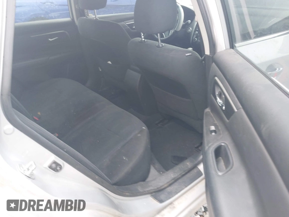 2015 Nissan Altima 2.5 SV with VIN 1N4AL3AP5FC267088, listed as a IAAI auction lot 41914200 with 154,518 mi miles. Bid and sale history available at carsss.com. Image 8.