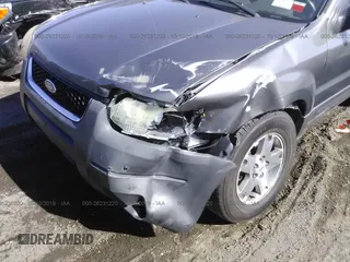 2004 Ford Escape XLT с VIN 1FMYU03154DA10464, выставлен на аукционе IAAI как лот 26231220 с пробегом 102 279 миль миль и . История ставок и продаж доступна на DreamBid. Изображение 6.
