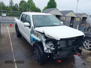 2025 Nissan Frontier SV с VIN 1N6ED1EJ8SN610734, выставлен на аукционе IAAI как лот 42210100 с пробегом 8 465 миль миль и . История ставок и продаж доступна на DreamBid. Изображение 1.