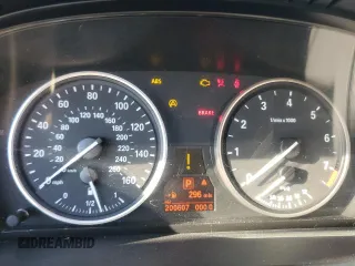 2009 BMW 5 Series 528i with VIN WBANU535X9C118774, listed as a Copart auction lot 85287694 with 200,607 mi miles and Salvage Title. Bid and sale history available at carsss.com. Image 9.