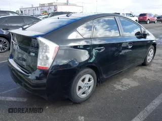2010 Toyota Prius II with VIN JTDKN3DU2A0197960, listed as a IAAI auction lot 41550156 with 172,851 mi miles. Bid and sale history available at carsss.com. Image 4.